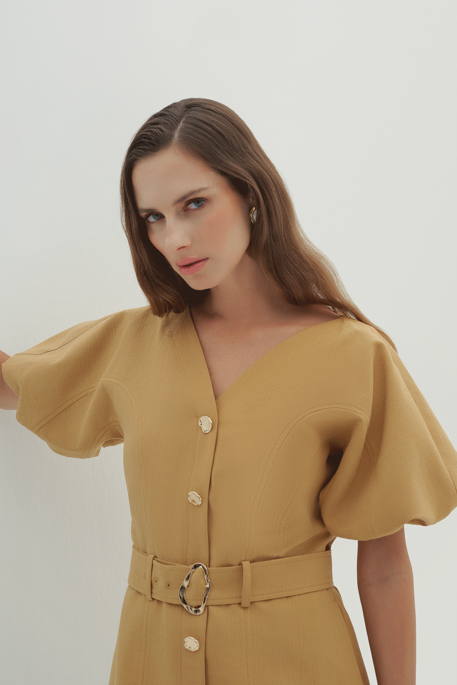 Kemer Detaylı Balon Kol Elbise