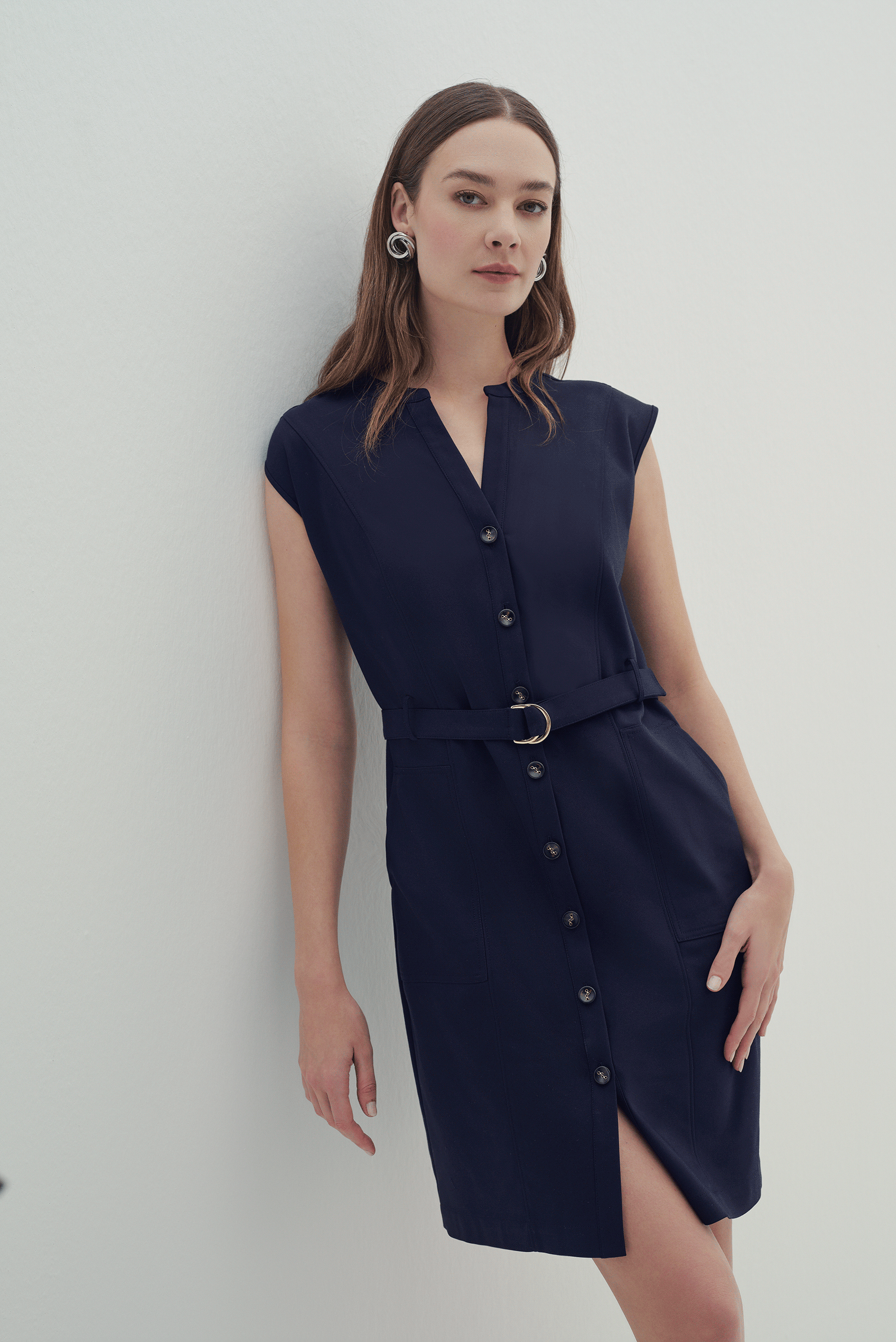 Düğmeli Kemerli Midi Boy Elbise