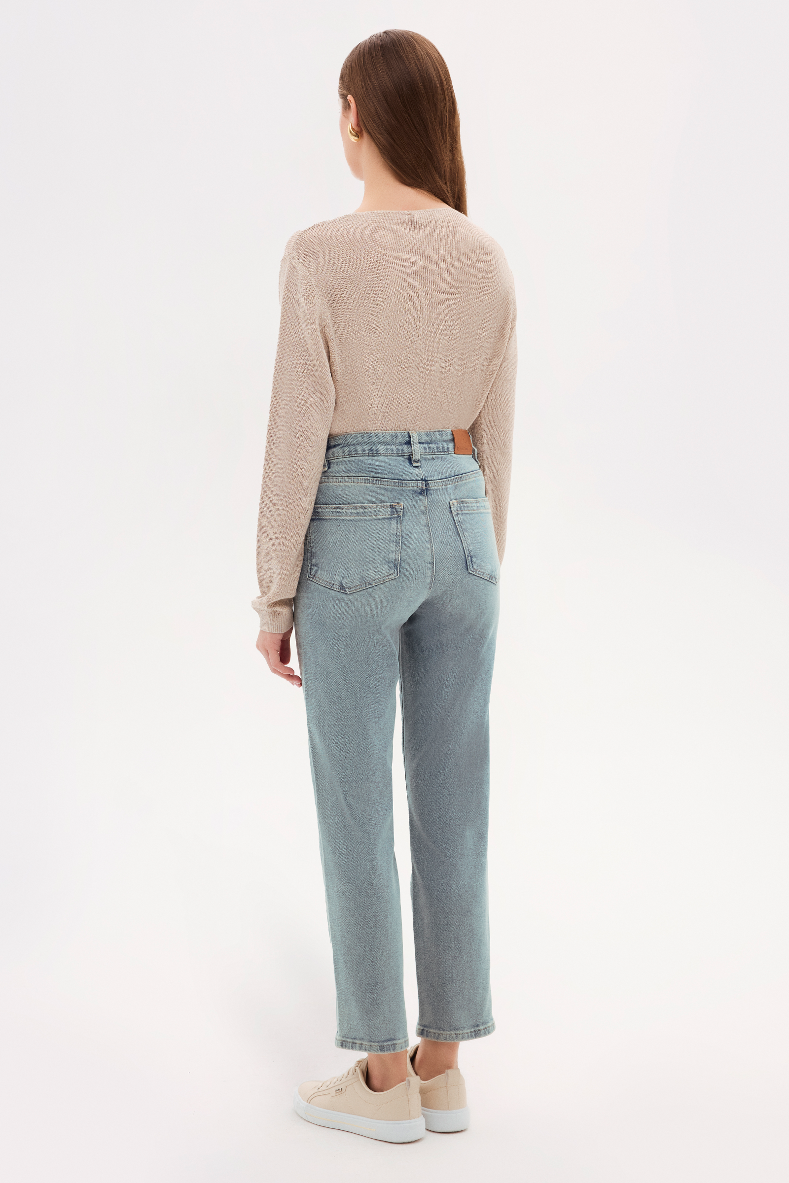 Beş Düğmeli Havuç Form Denim Pantolon