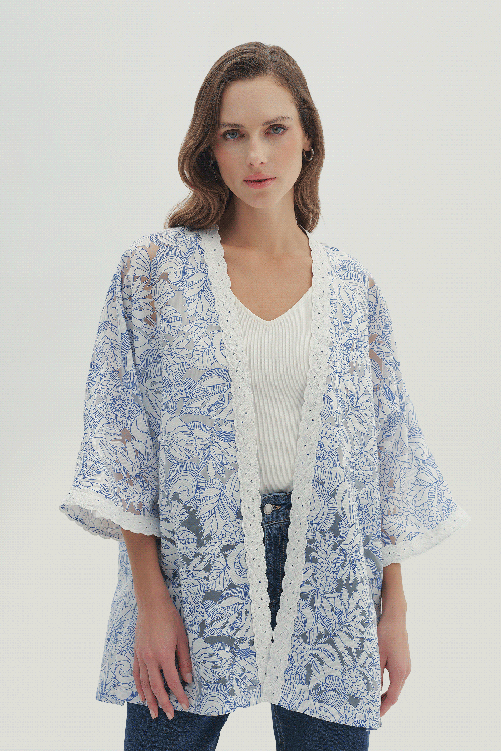 Şerit Detaylı Desenli Kimono