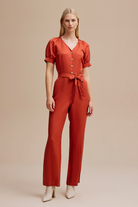 V Yaka Kuşaklı Tulum