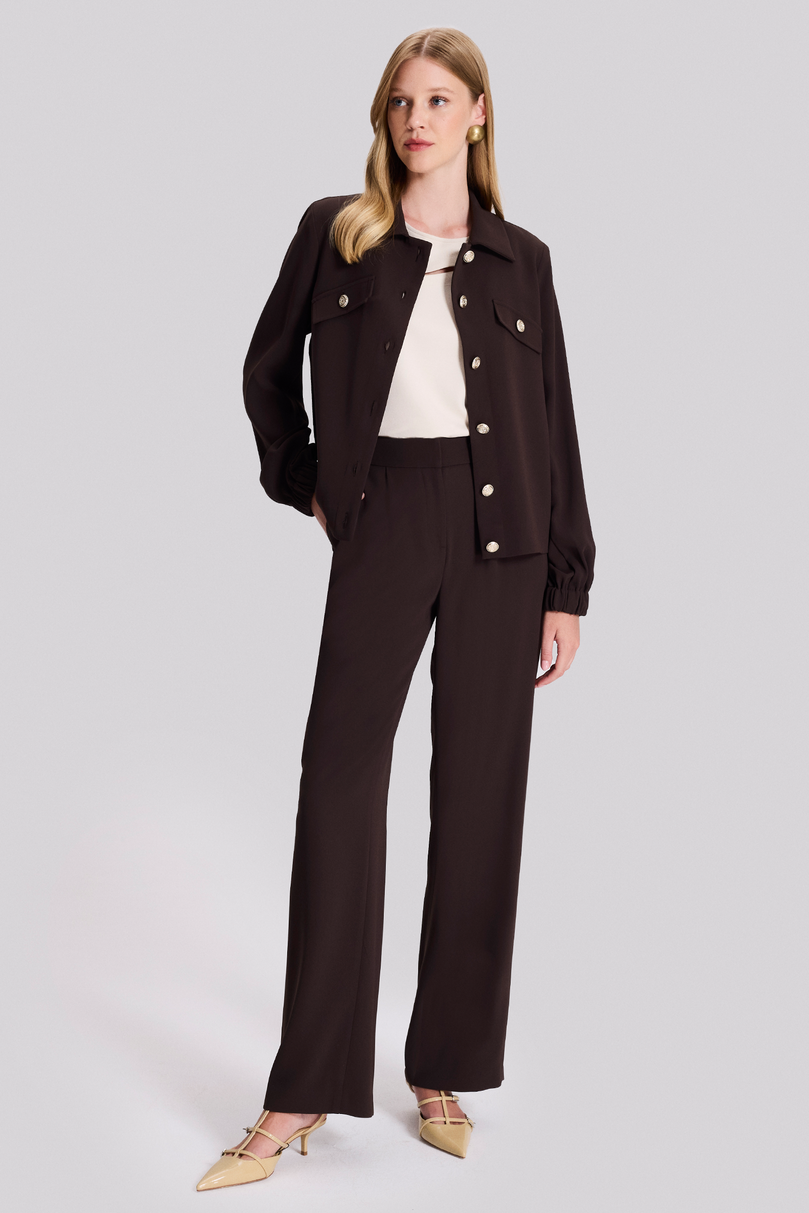 Düğmeli Şık Ceket