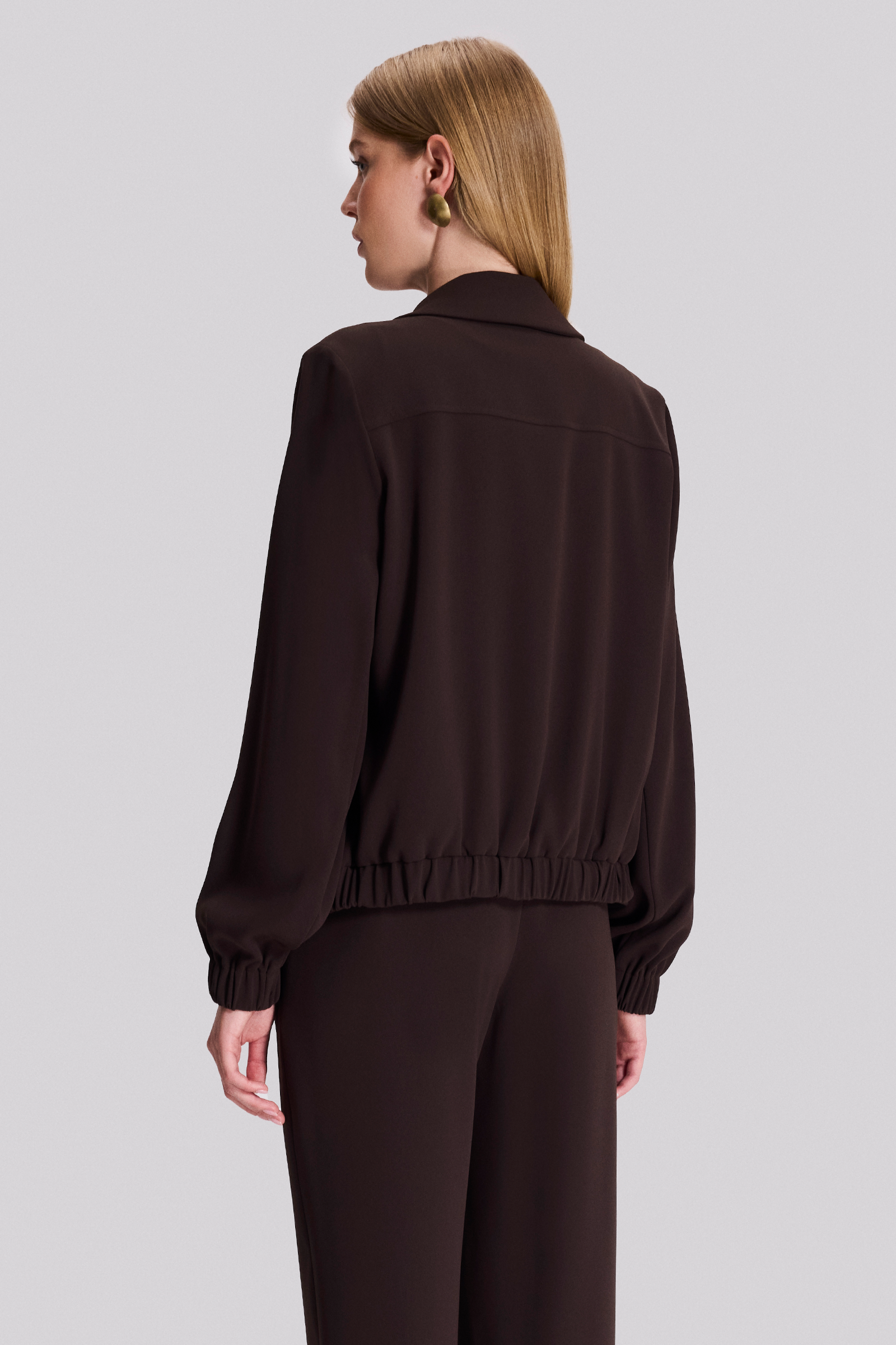 Düğmeli Şık Ceket