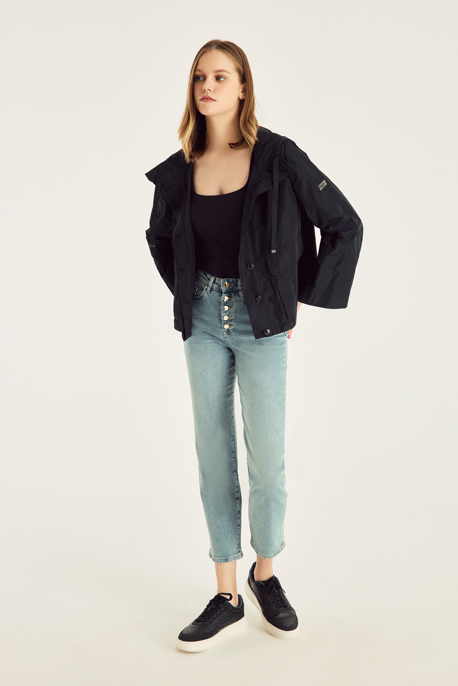 Truvakar Kol Kısa Yağmurluk