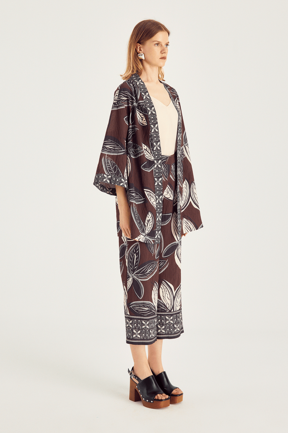 Yaprak Desen Kimono
