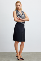 Önü Şerit Detaylı Klasik Etek