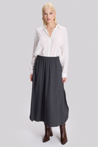 Yırtmaçlı Midi Boy Etek