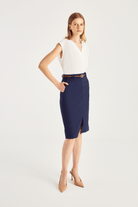 Kemerli Yırtmaçlı Kalem Etek