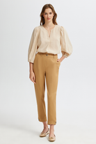 Paçası Düğmeli Havuç Form Pantolon