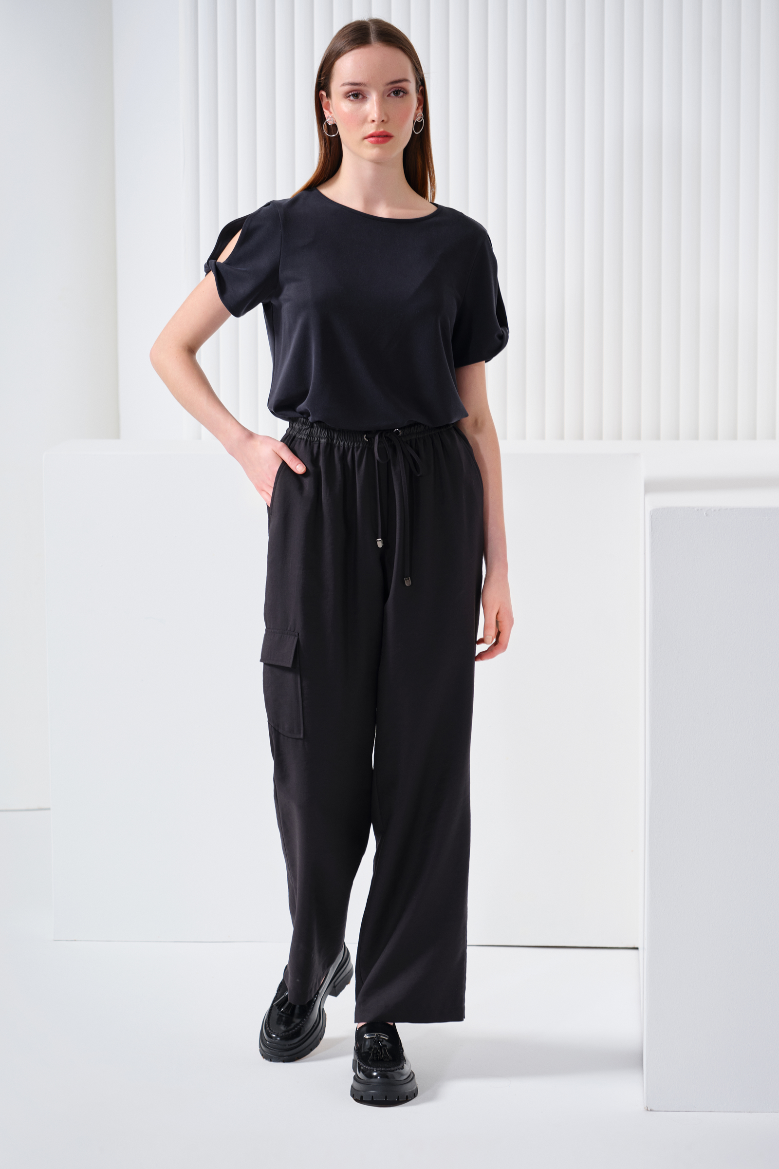 Beli Bağcıklı Spor Pantolon