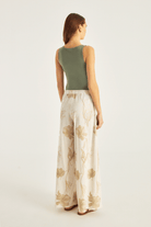 Yırtmaç Detaylı Pantolon