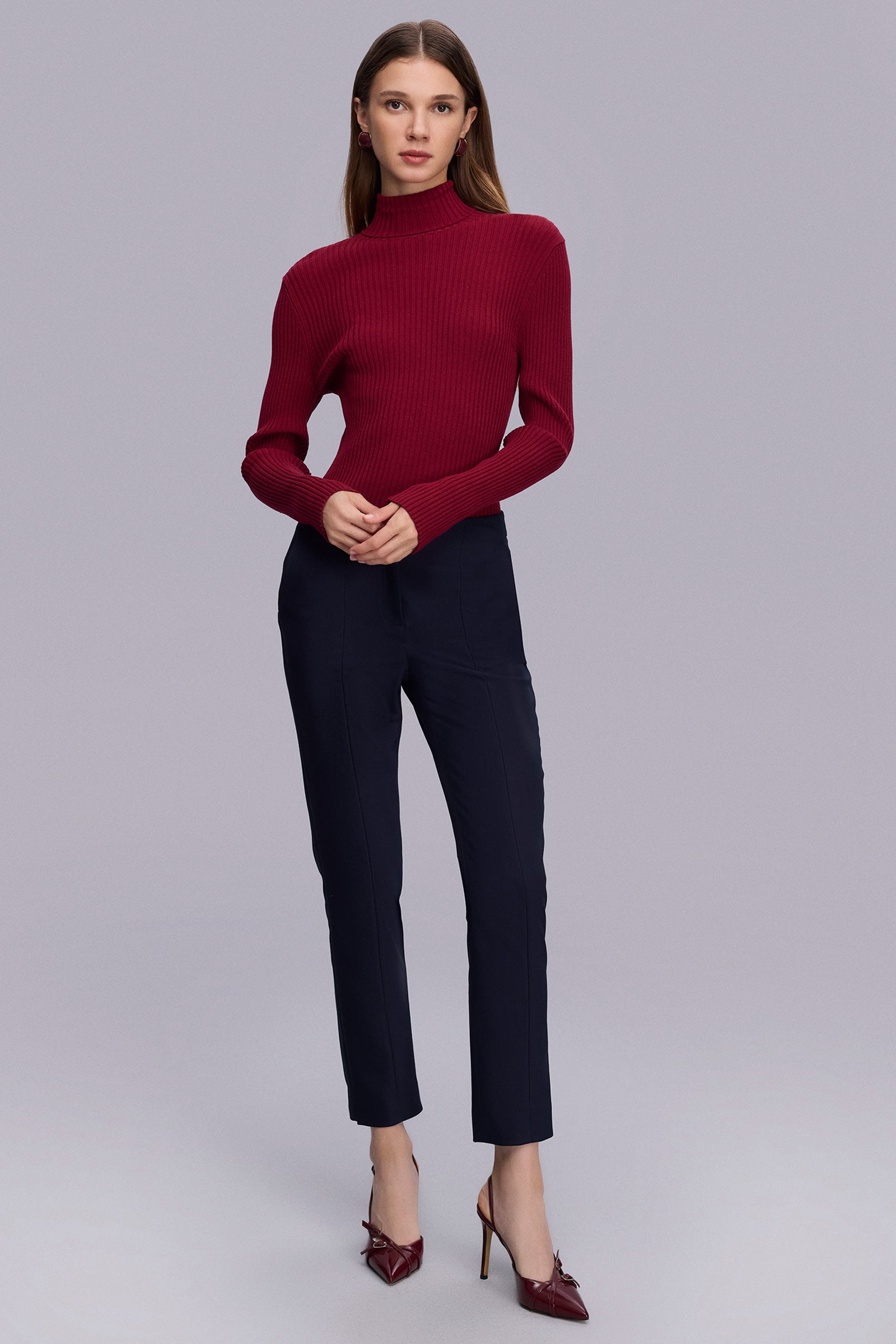 Önü Kesikli Klasik Haki Pantolon