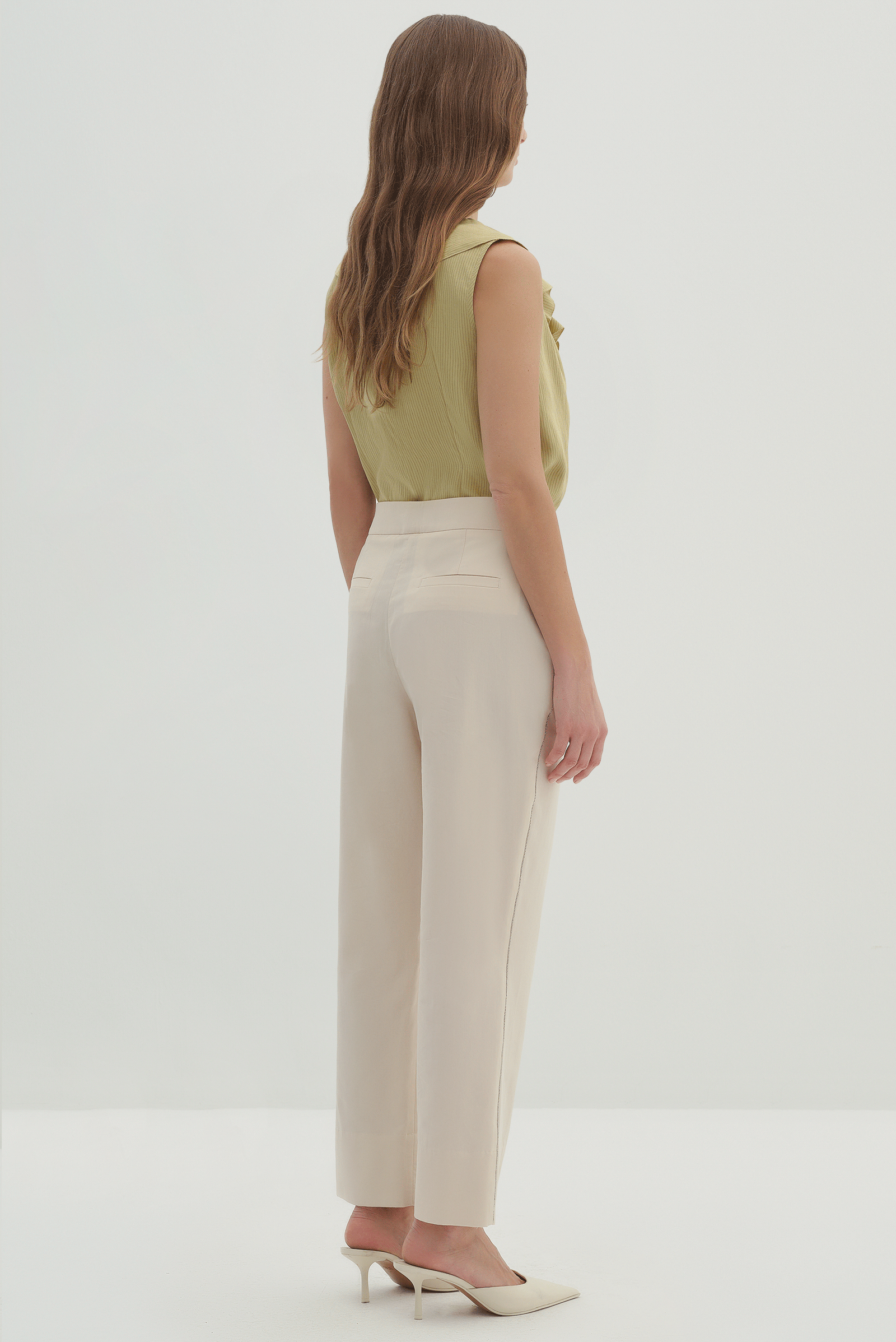 Yanları Şerit Detaylı Pantolon