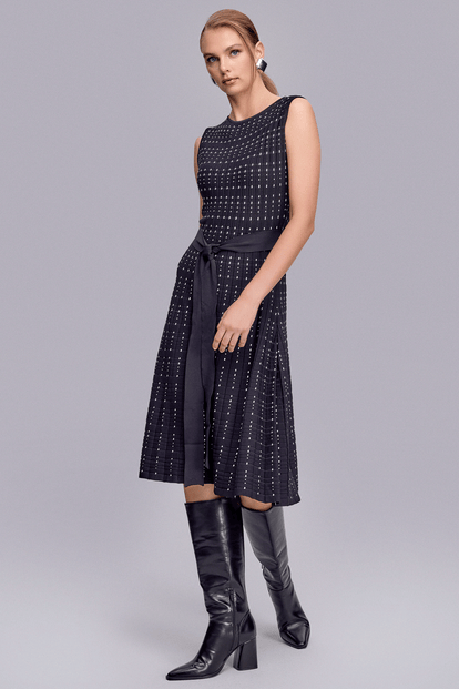 Kolsuz Triko Elbise