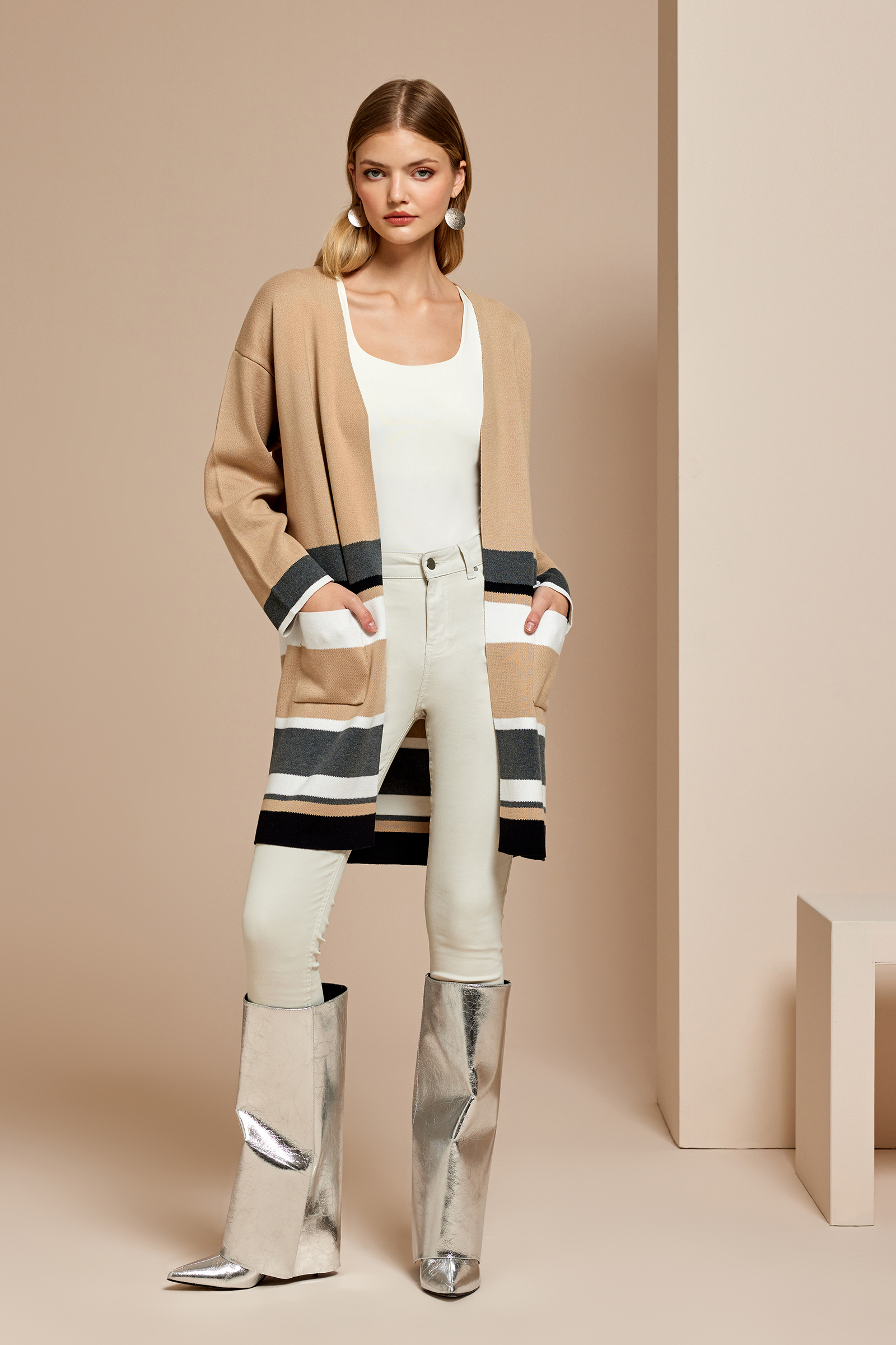 Çizgili Uzun Triko Hırka