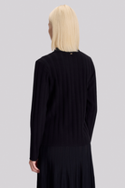 Gömlek Yakalı Triko Hırka