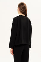 Bağcıklı Dökümlü Kısa Ceket