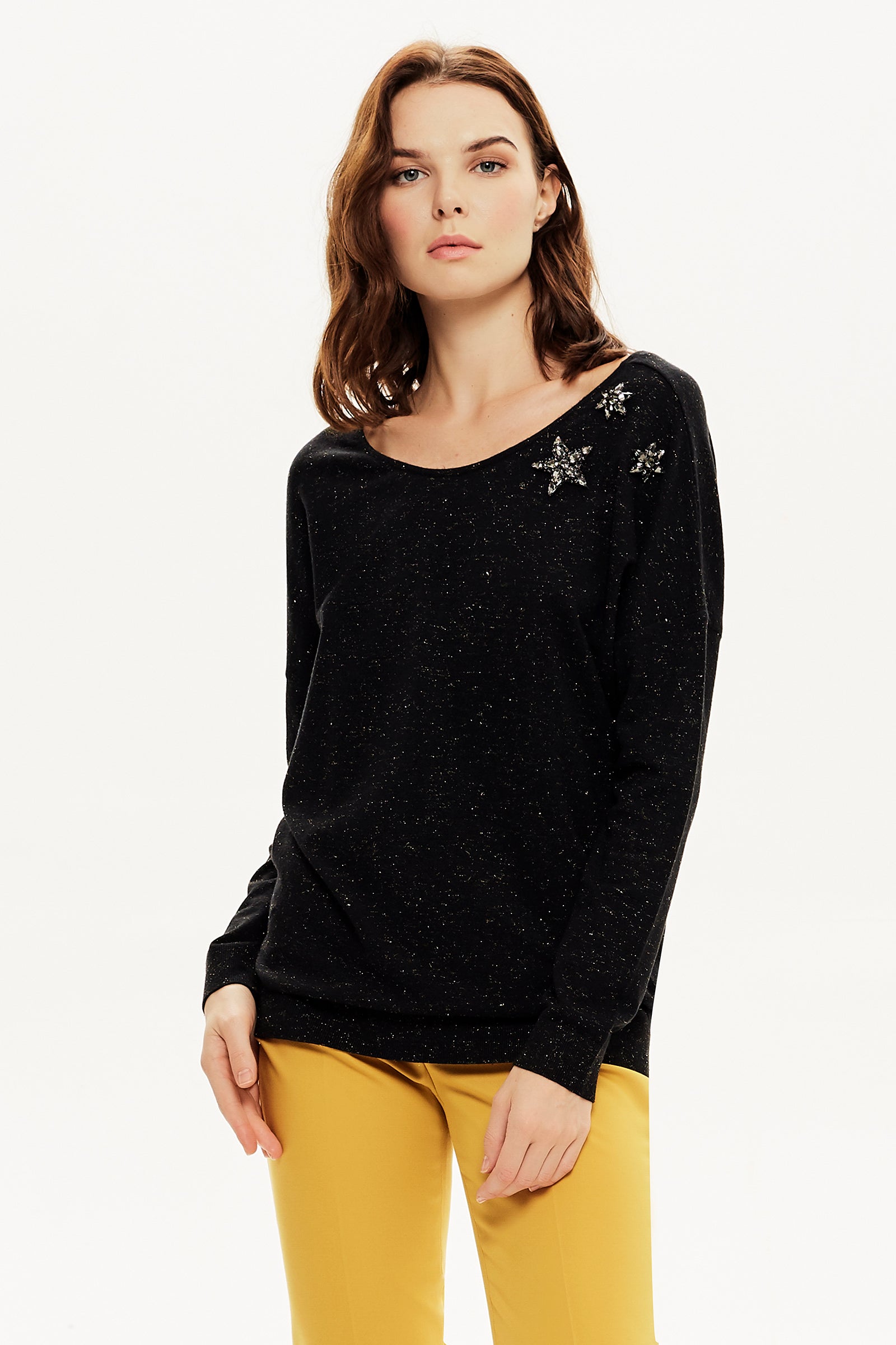 Yıldızlı Sırt Detaylı Triko Bluz