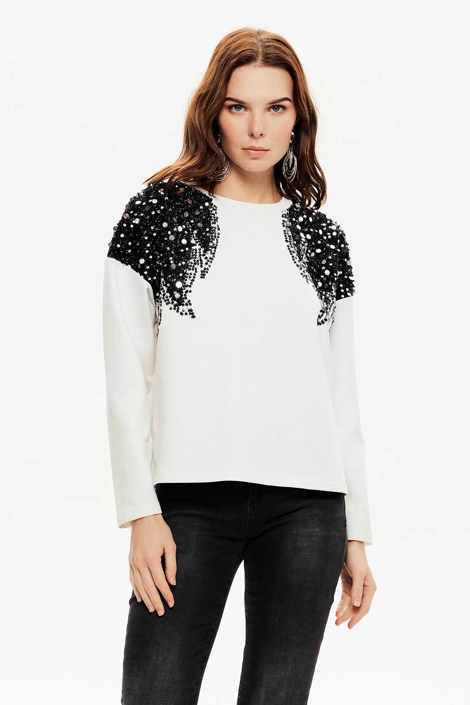 Pul İşlemeli SweatShirt