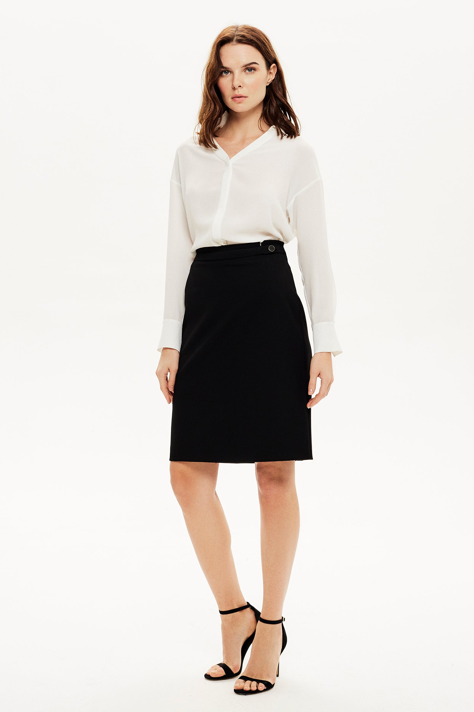 Bel Detaylı Dokulu Dar Etek