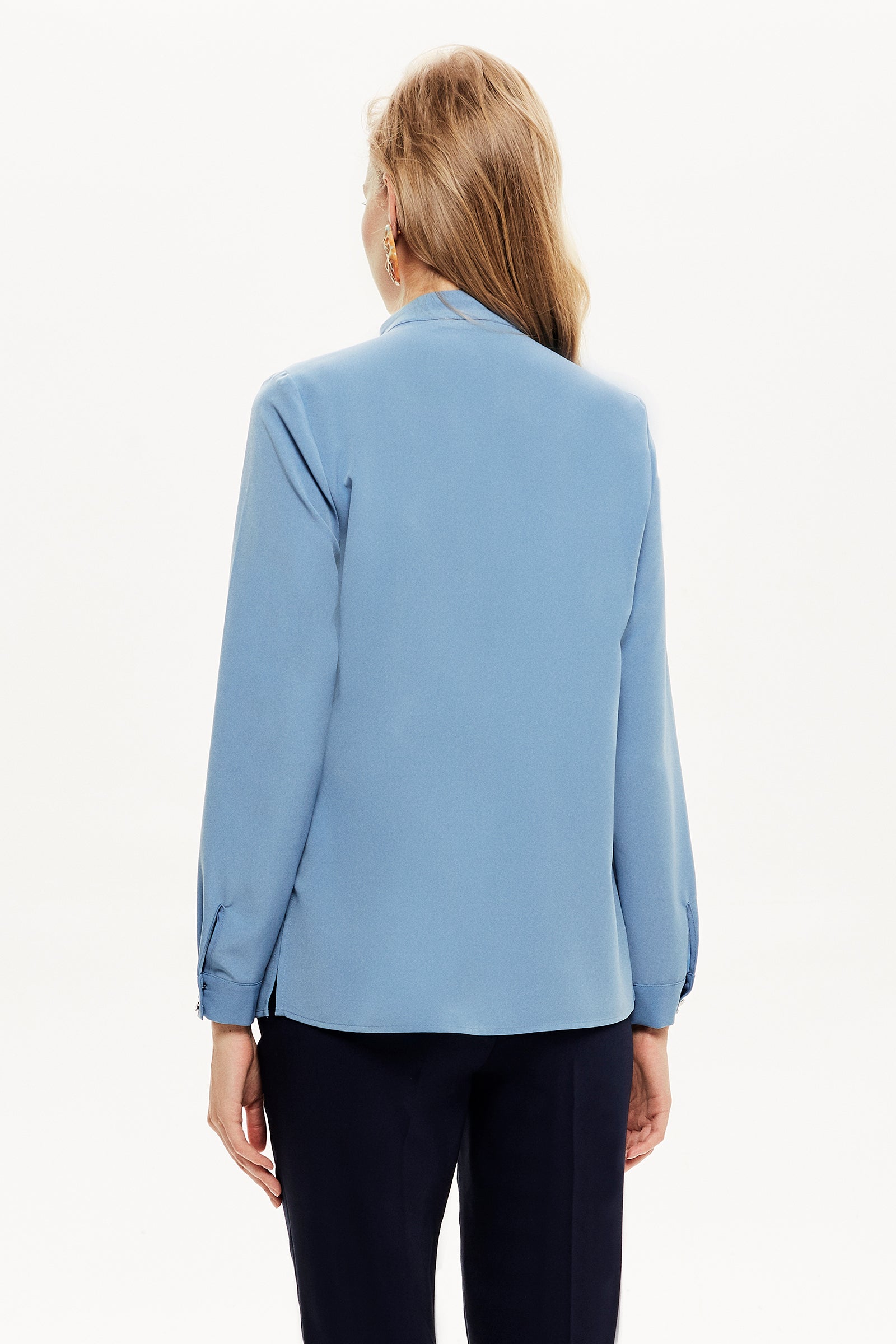 Yakası Kuşaklı Bluz