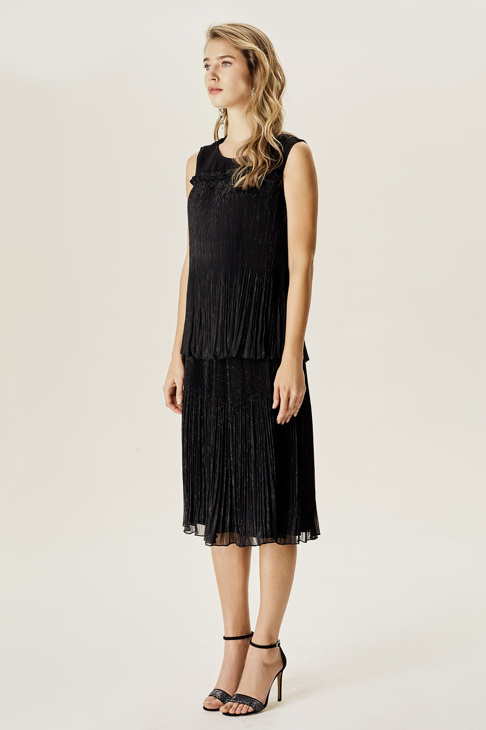 Piliseli Şifon Bluz