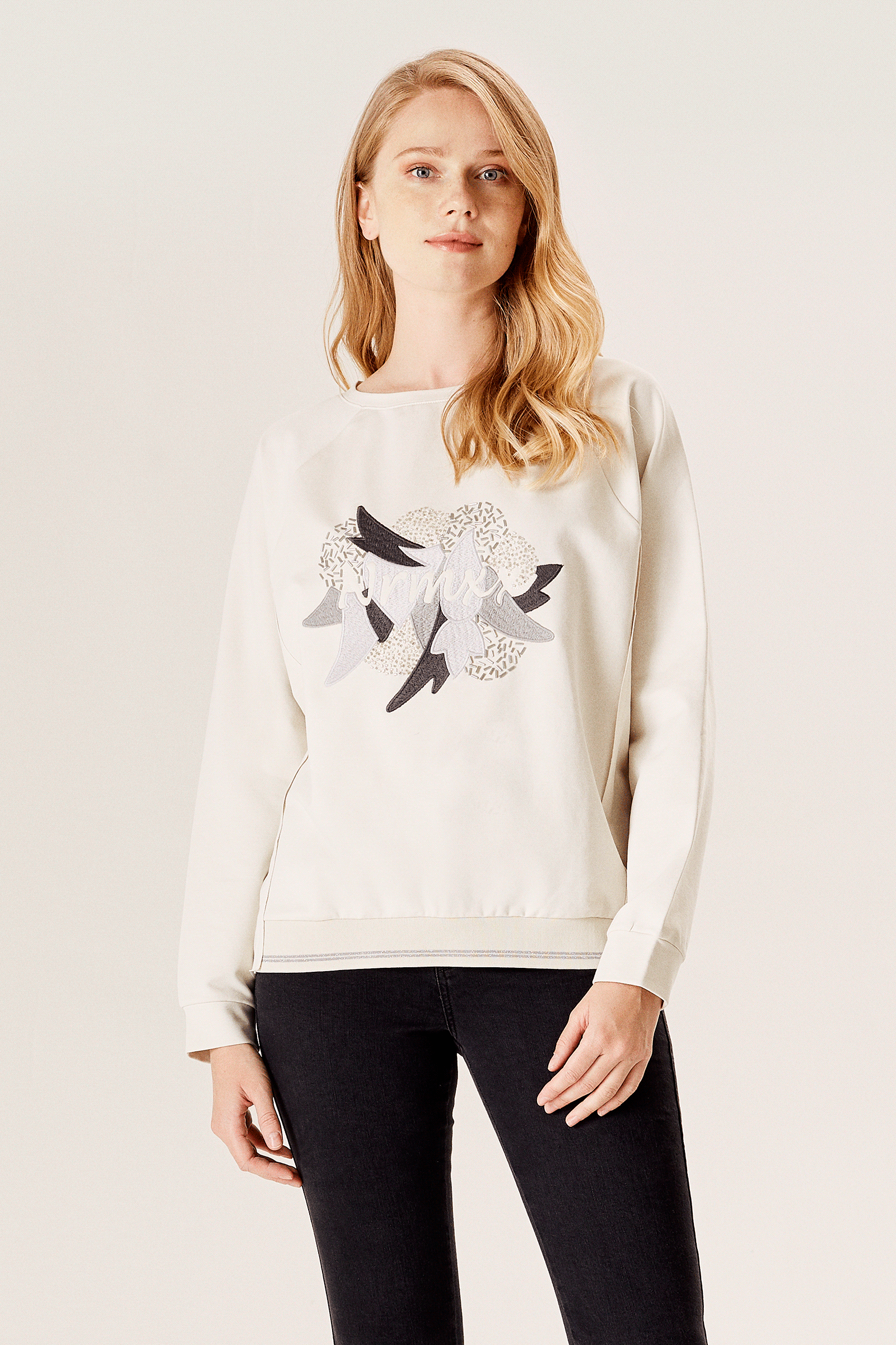 Nakışlı Sweatshirt