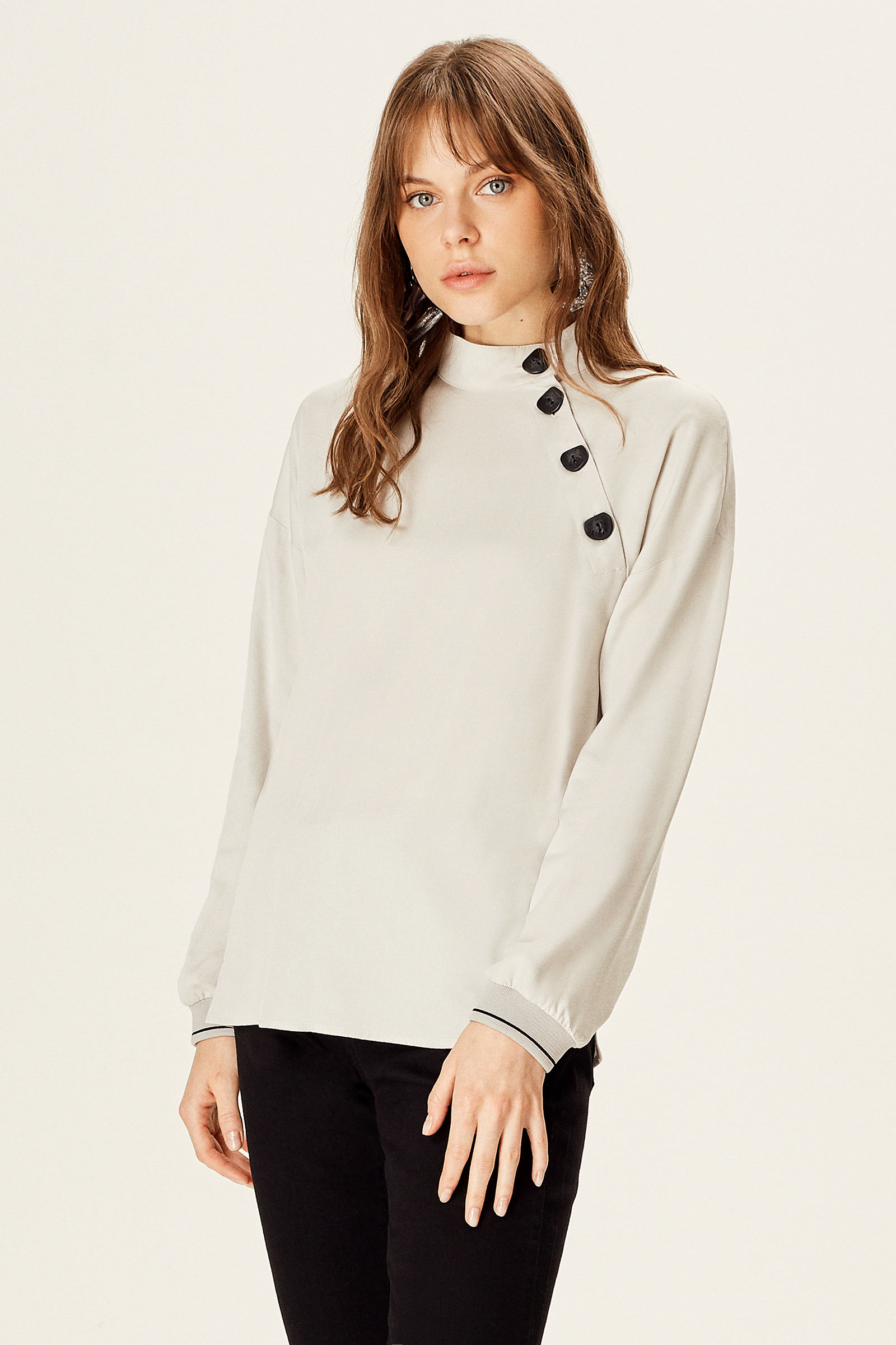 Balıkçı Yaka Düğmeli Bluz