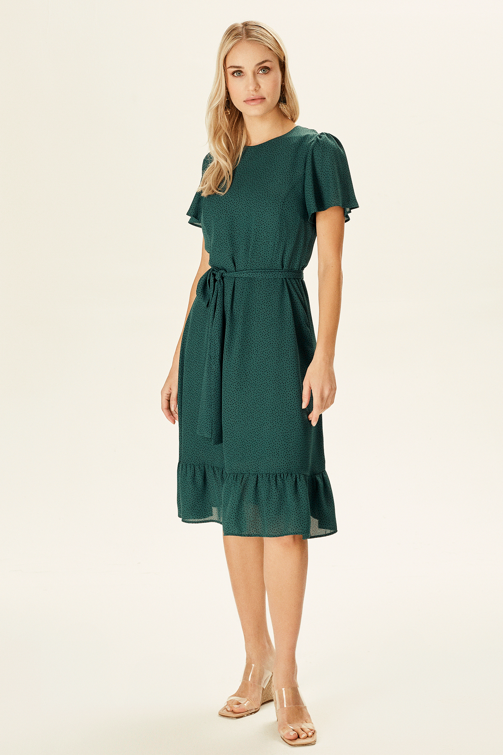 Beli Kuşaklı Elbise