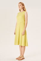 Bel Detaylı Keten Karışımlı Elbise