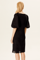 Balon Kollu Brode Elbise