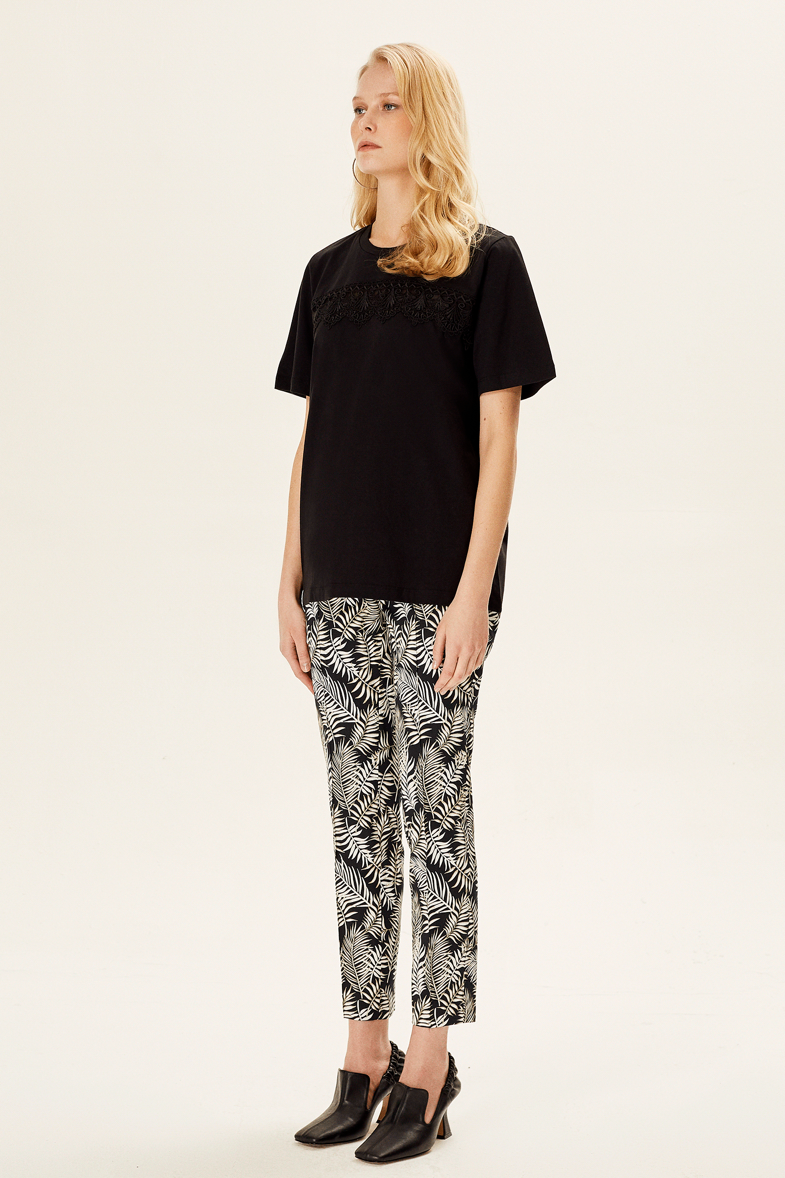 Dantelli T-Shirt