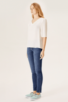 Kolu Büzgülü V Yaka Bluz Modeli