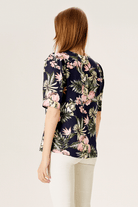 Kolu Büzgülü V Yaka Bluz Modeli