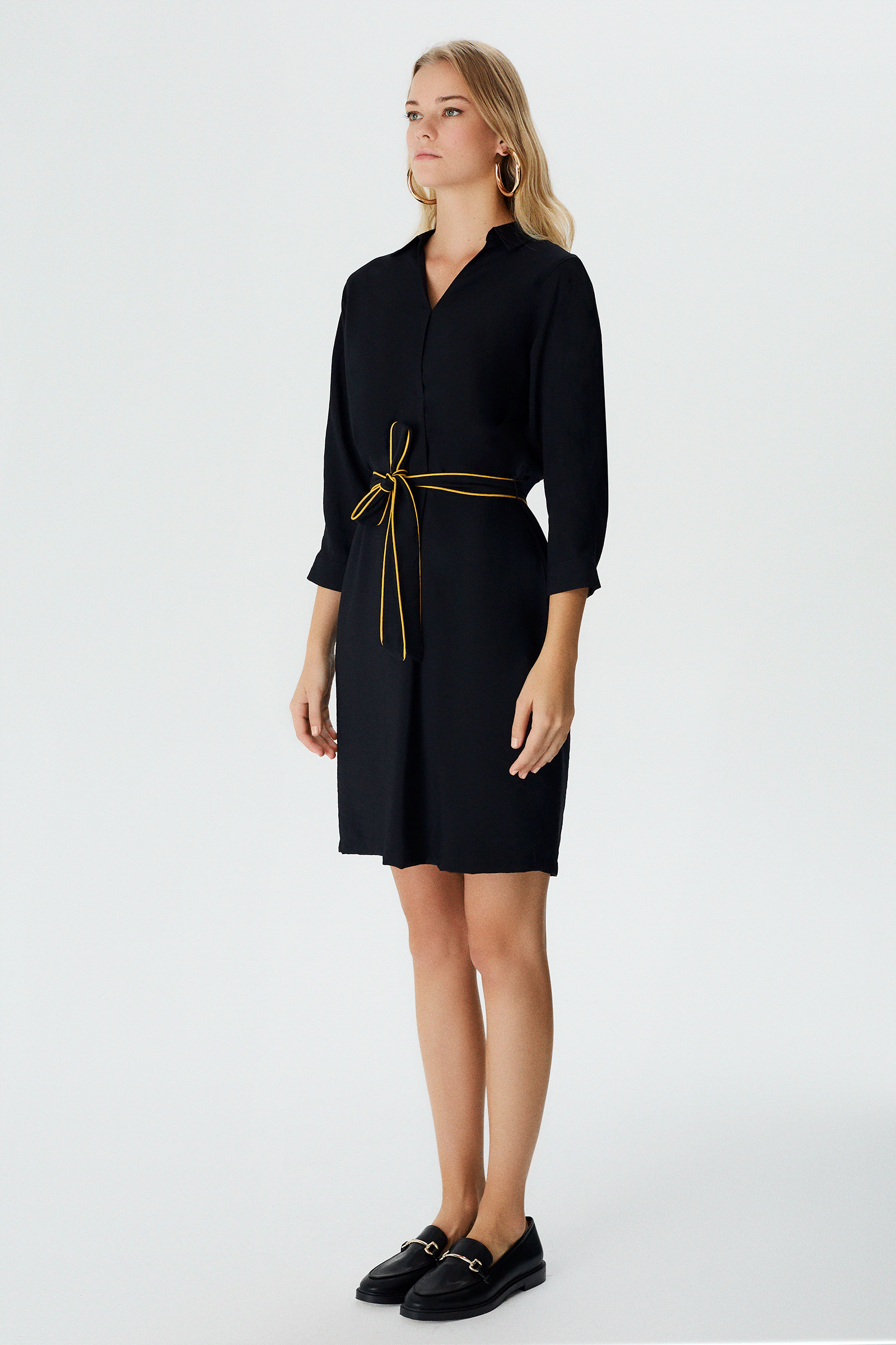 Yarasa Kol Gömlek Yakalı Elbise