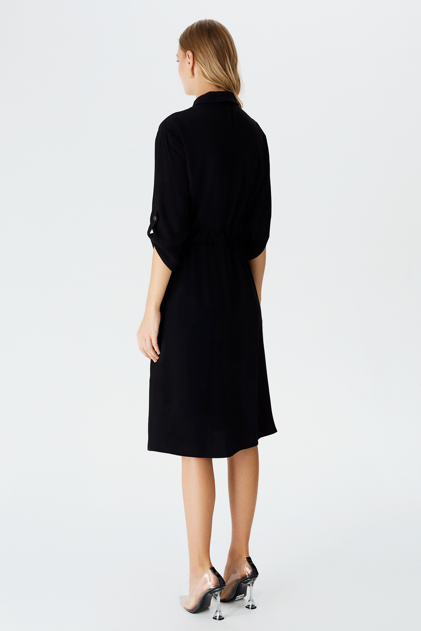 Yarım Patlı Kuşaklı Elbise