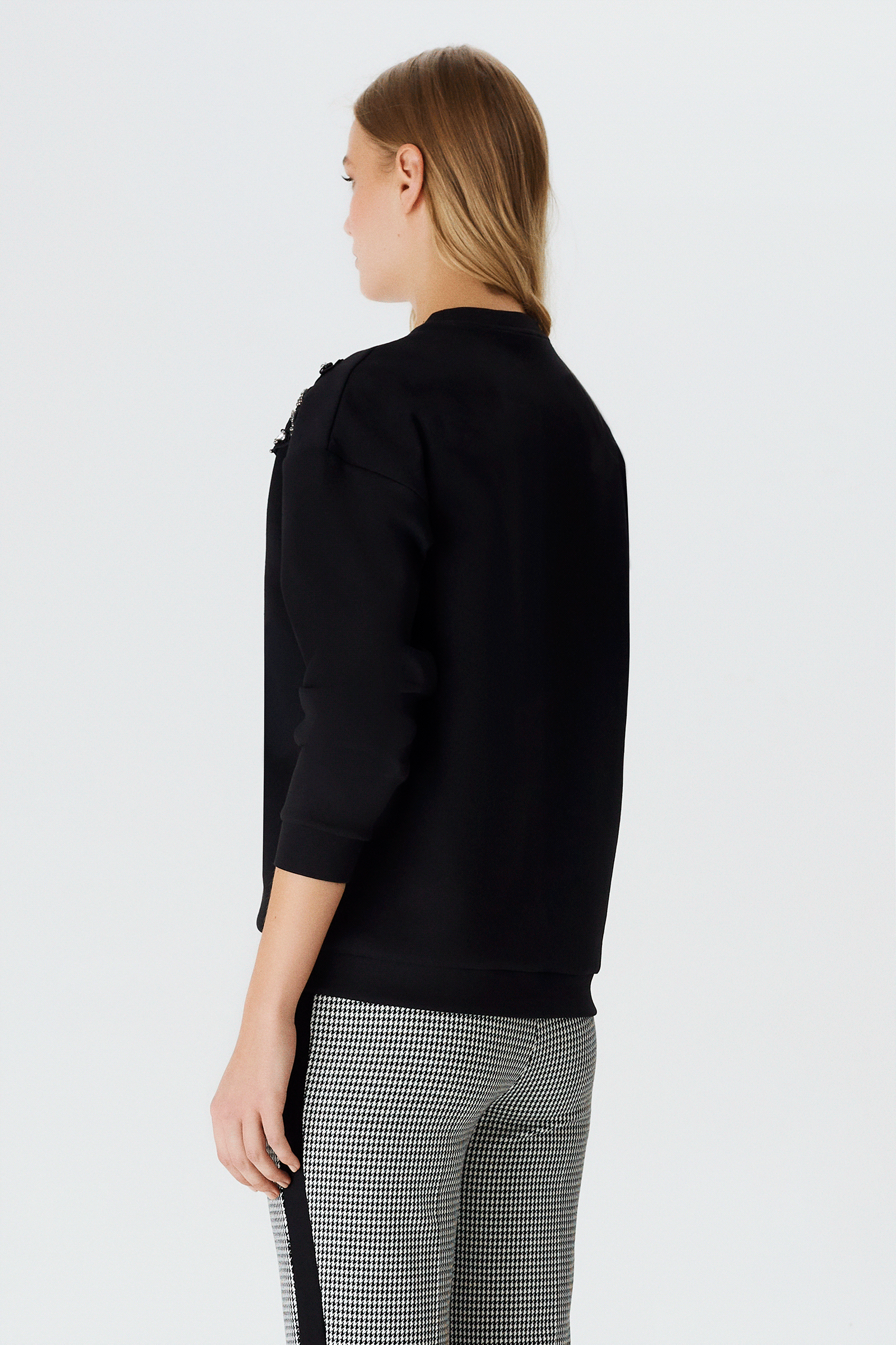 Omuz Detaylı SweatShirt