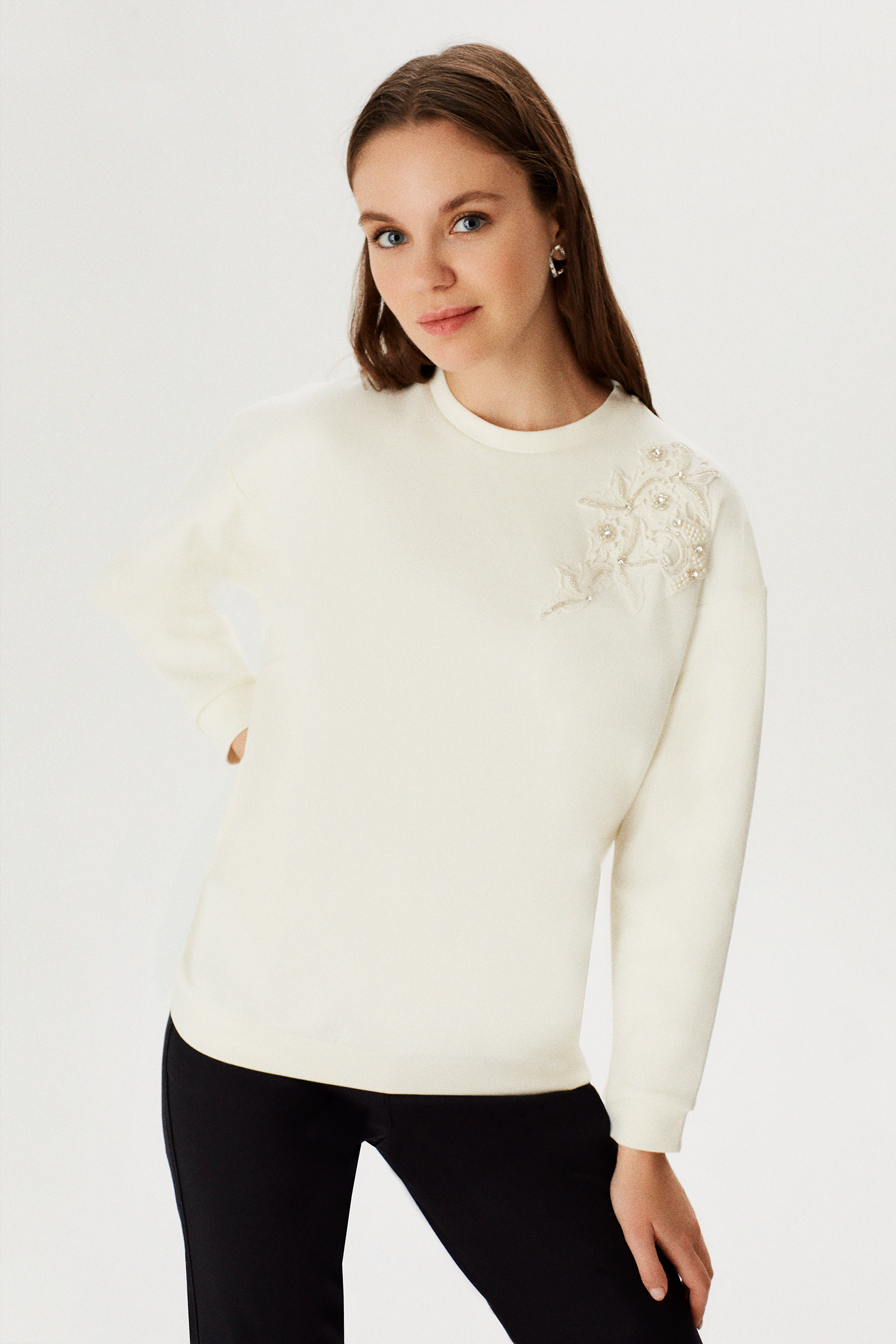 Omuz Detaylı SweatShirt