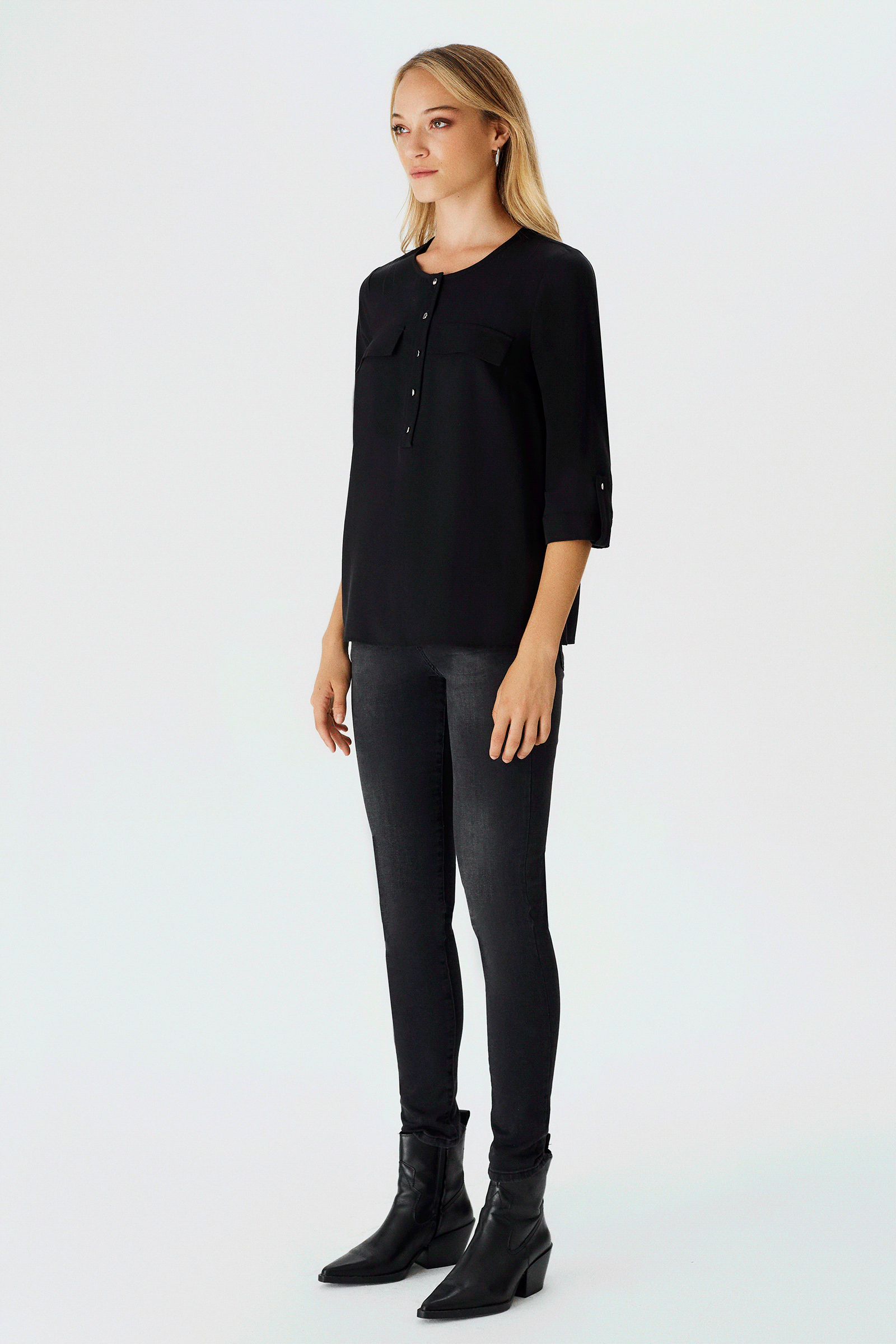 Çıtçıt Detaylı Truakar Kol Bluz