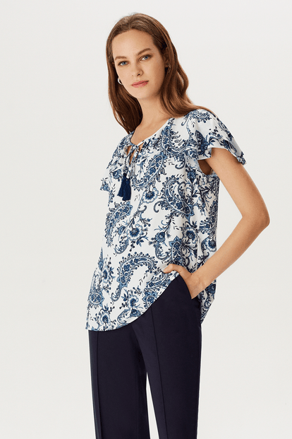 Kolları Fırfırlı Yakası Bağlamalı Bluz Modeli