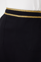 Beli Aksesuralı Önü Yırtmaçlı Etek