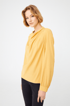 Degaje Yaka Desenli Bluz