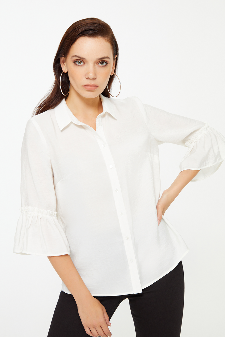 Kolu Fırfırlı Truvakar Kol Gömlek