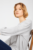 Truvakar Kol Nakış Detaylı Bluz