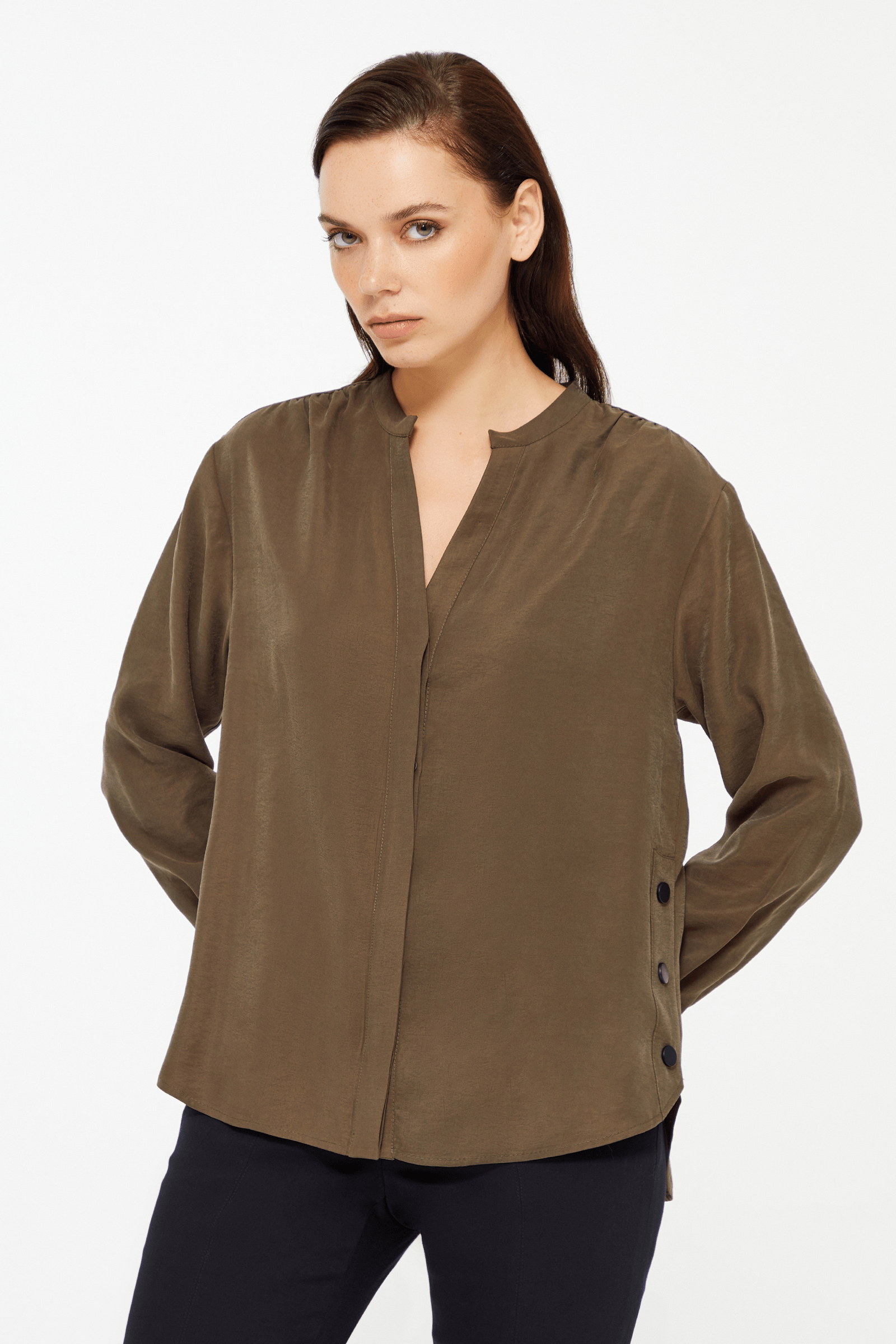 Yanları Çıtçıt Detaylı Bluz