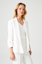 Kolu Büzgülü Dokulu Klasik Ceket