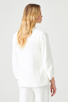 Kolu Büzgülü Dokulu Klasik Ceket