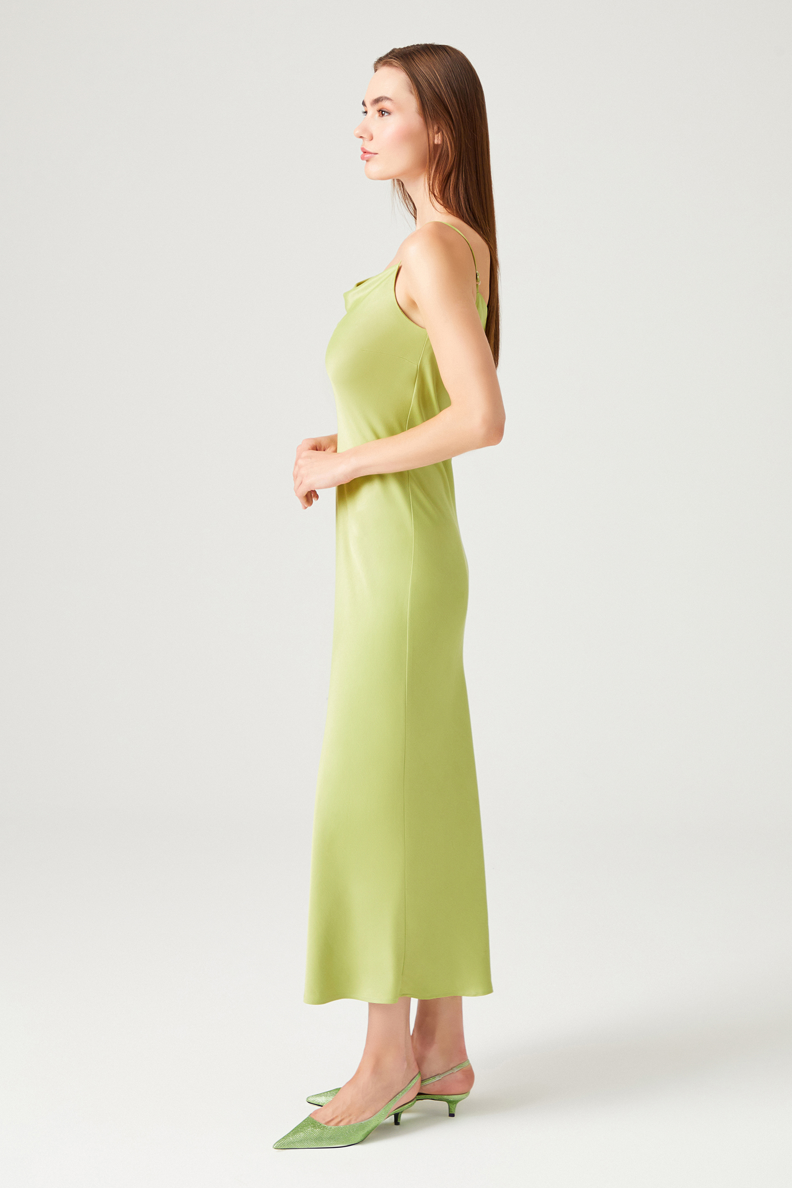 Degaje Yaka Midi Boy Saten Elbise