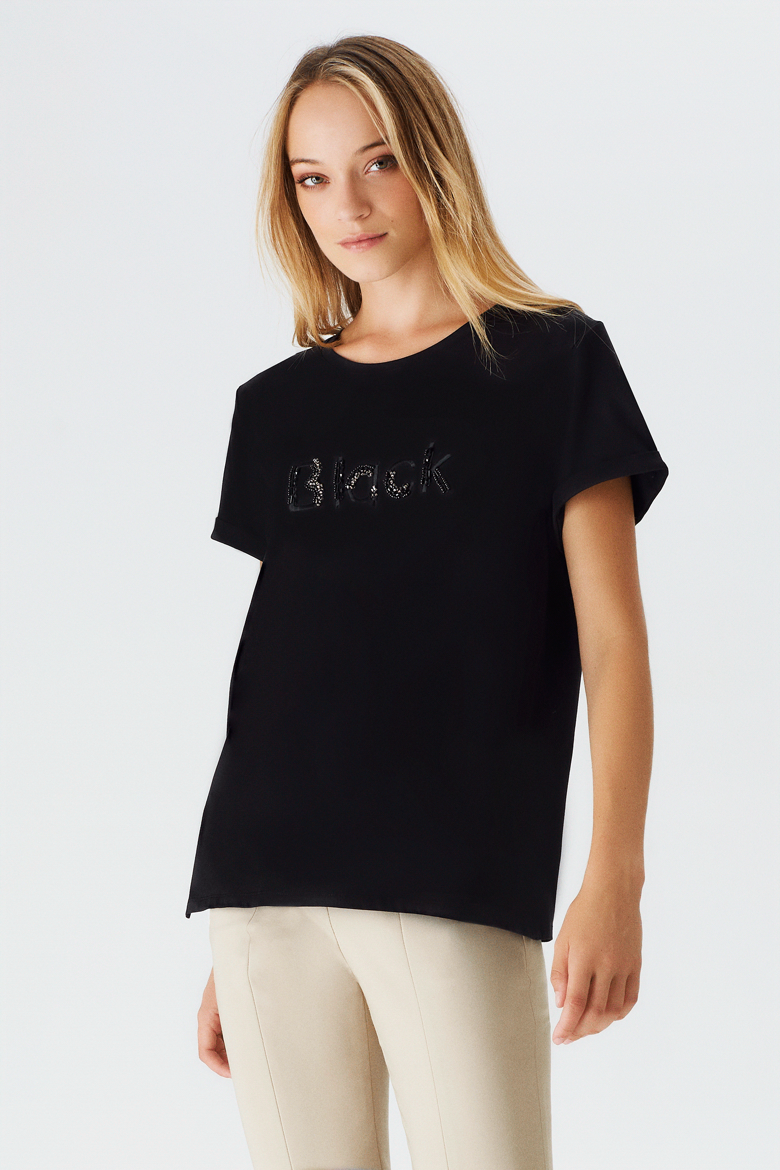 Taş İşlemeli T-Shirt