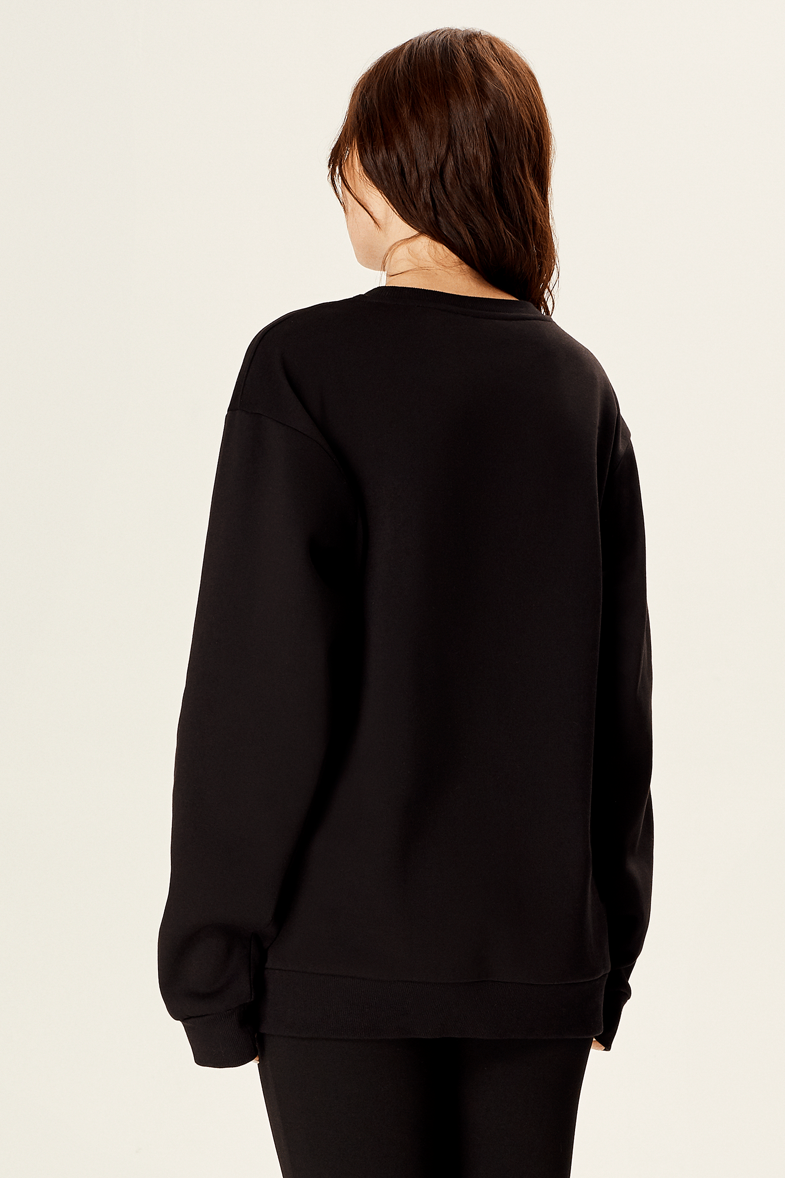 Taş İşlemeli Sweatshirt